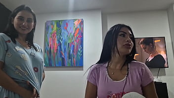 Movie night with my best friend and her stepbrothers ends in an orgy and cum in my pussy – xnxx